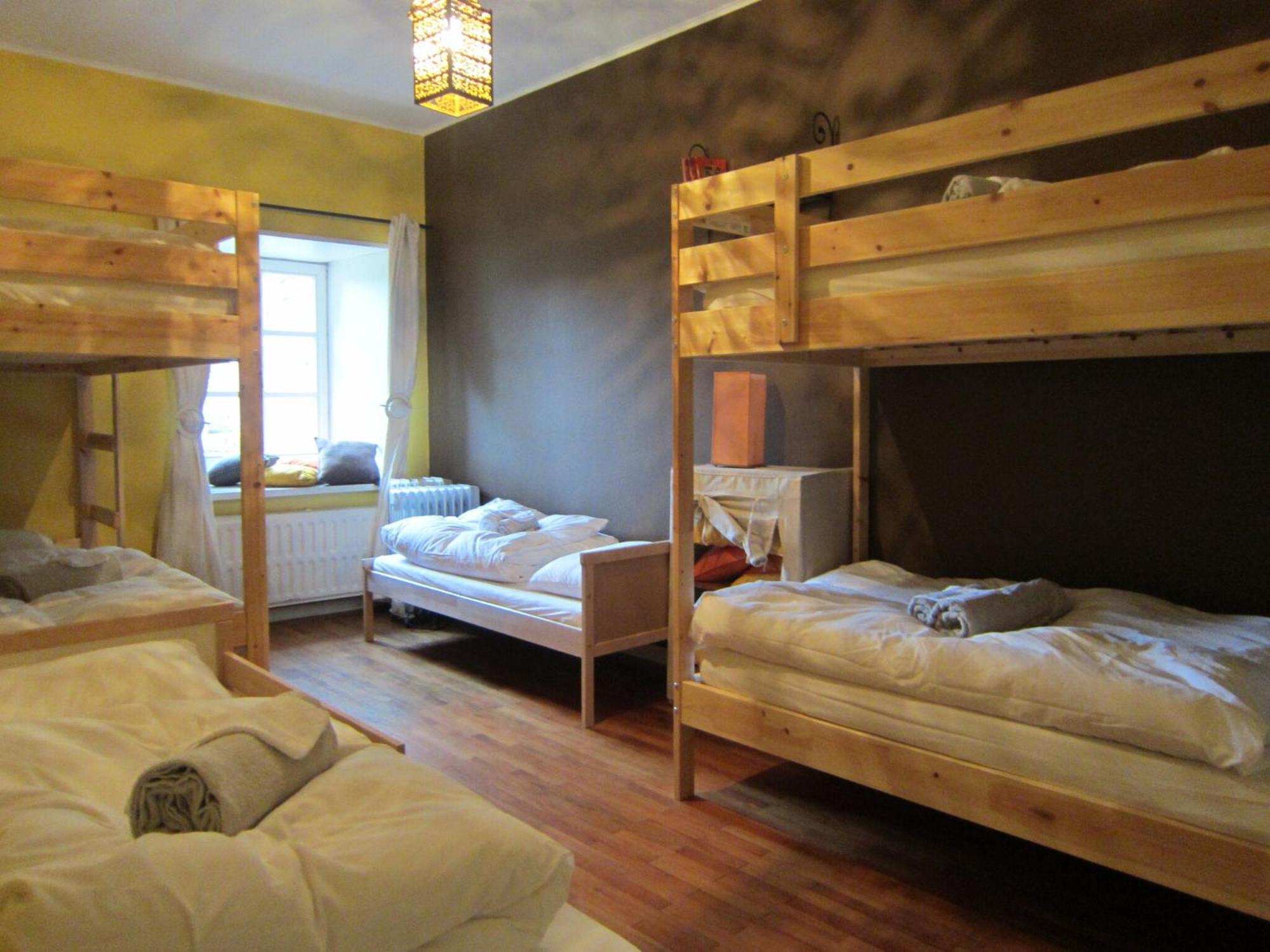 הוילה Delightful Castle In Bastogne With Bubble Bath מראה חיצוני תמונה