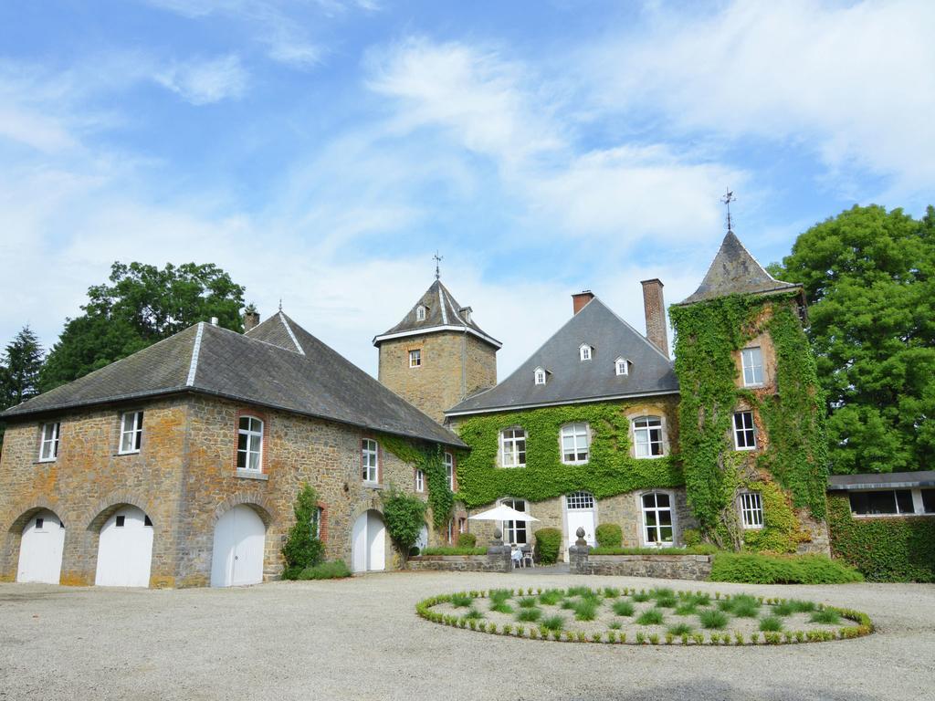 הוילה Delightful Castle In Bastogne With Bubble Bath מראה חיצוני תמונה